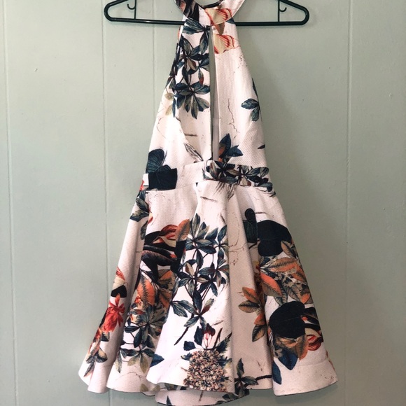 High Neck LuLu's Dress - Picture 4 of 4